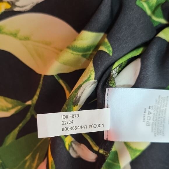 Express Women Sz XL Dark Floral Balloon Sleeve Preppy Fairy V-Neck Button Up Top - Picture 10 of 11